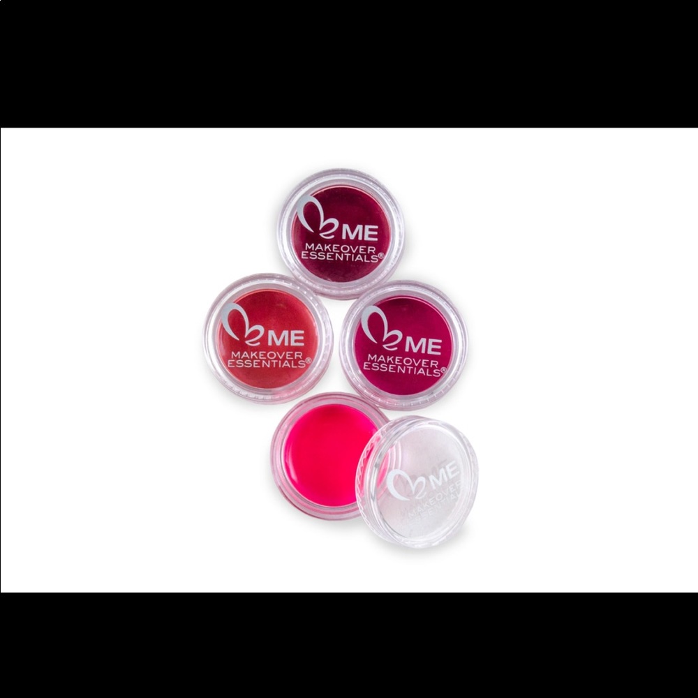 Makeover Essentials Lip Addiction Kit - Picture 2 of 3